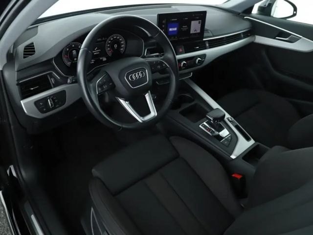 Audi A4 30 TDI Avant