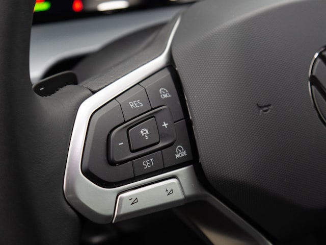 Volkswagen Golf 1.5 eTSI Golf VIII