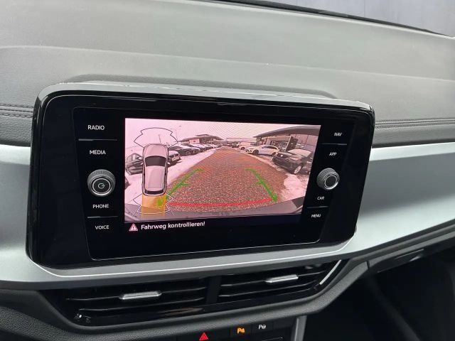 Volkswagen T-Roc Friends TSI