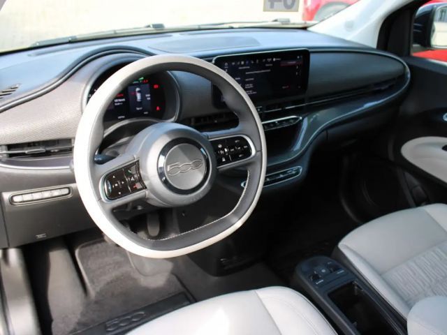 Fiat 500e La Prima by Bocelli