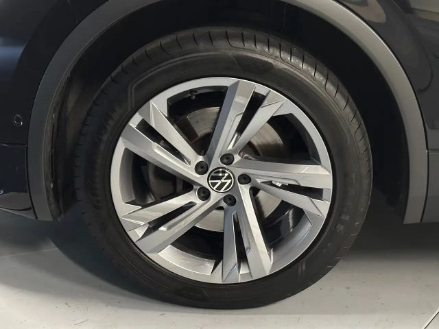 Volkswagen Tiguan 4Motion R-Line