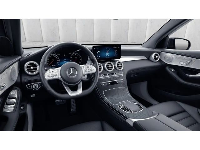 Mercedes-Benz GLC 300 4MATIC AMG Line