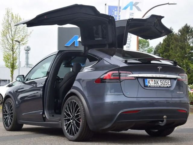 Tesla Model X Dual Motor Performance