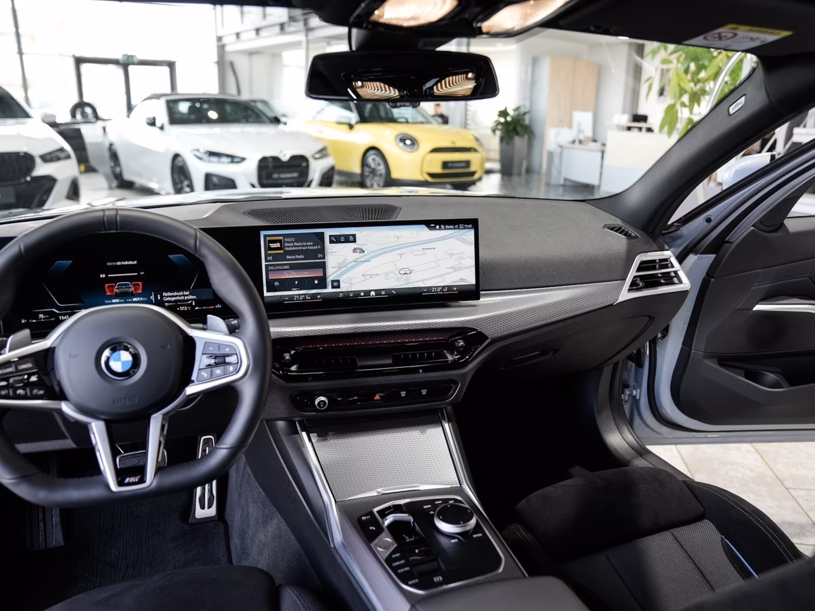 BMW 320 320d M-Sport Touring xDrive