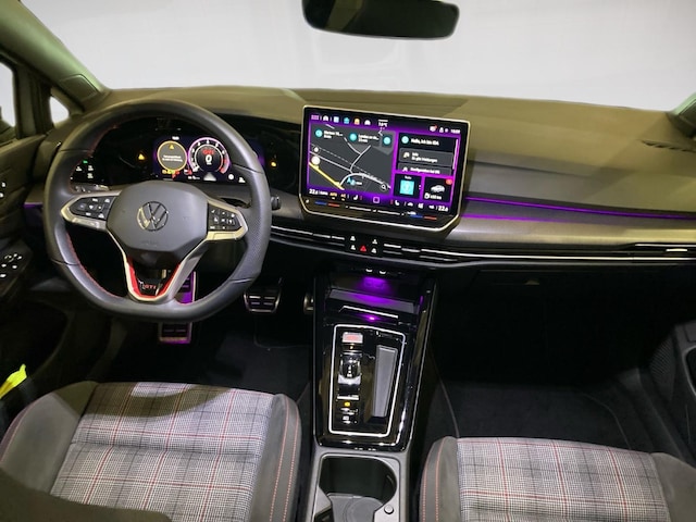 Volkswagen Golf 2.0 TSI Golf VIII