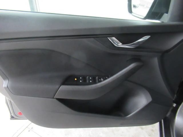 Skoda Scala 1,0 TSI Essence DSG *Sitzheizung *Spurassistent...