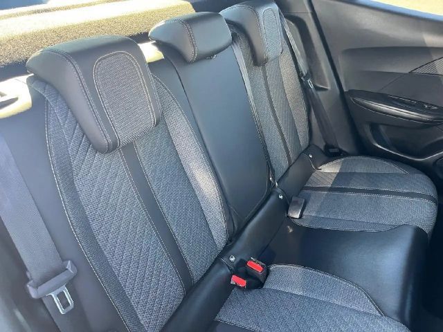 Peugeot 2008 Allure Pack Hybrid