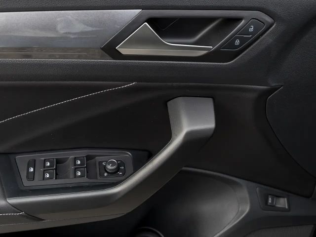 Volkswagen T-Roc 1.5 TSI DSG Style