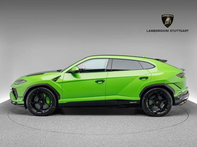 Lamborghini Urus Performante