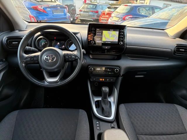 Toyota Yaris Hybride Team D