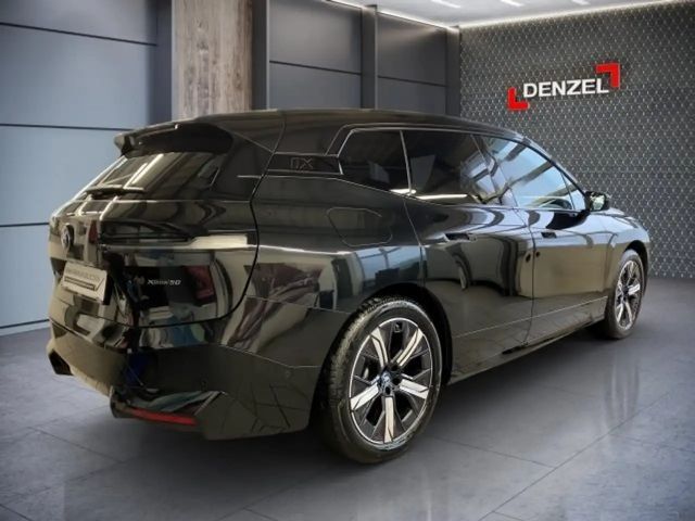 BMW iX xDrive50