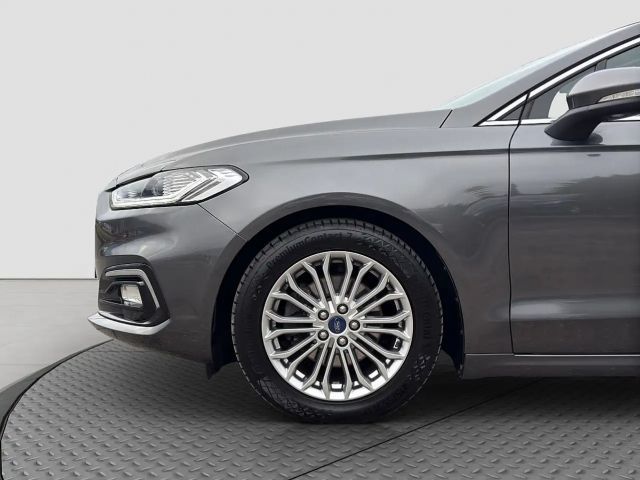 Ford Mondeo Titanium