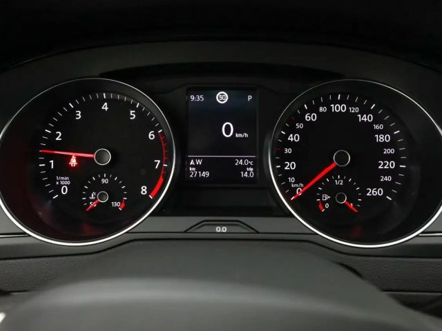 Volkswagen Passat 1.5 TSI DSG Variant