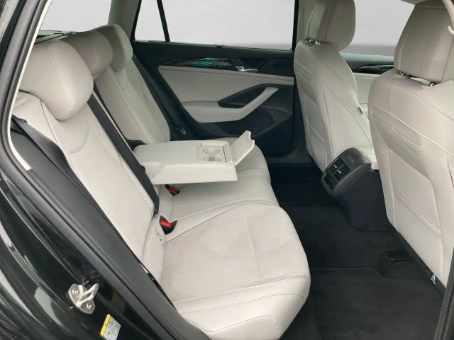 Volkswagen Passat 2.0 TDI Business DSG Variant