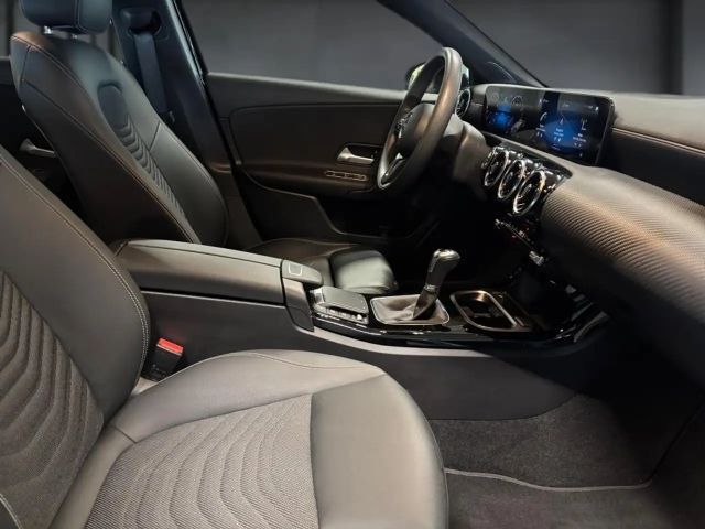 Mercedes-Benz A 200 Style