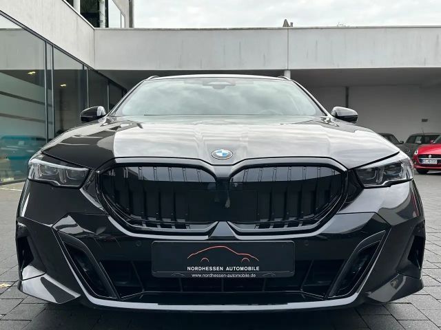 BMW 540 540d M-Sport Touring xDrive