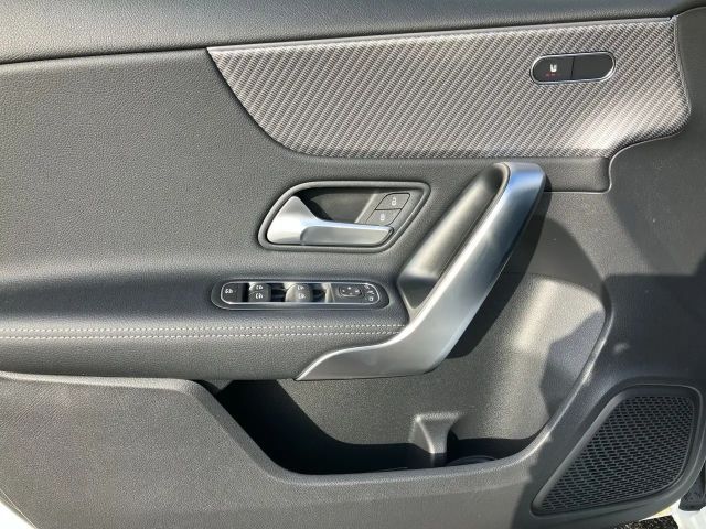 Mercedes-Benz A 180 A 180 d Hatchback