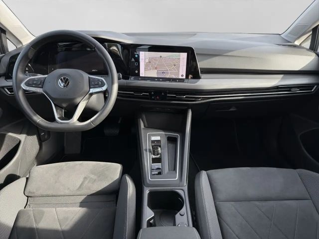 Volkswagen Golf 2.0 TDI DSG Style Variant