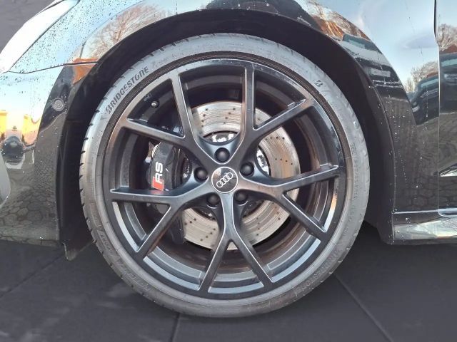 Audi RS3 Quattro S-Tronic Sedan Sportback