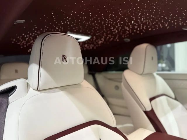 Rolls-Royce Spectre TWO-TONE,STARLIGHT DOORS,BESPOKE,UVP 530