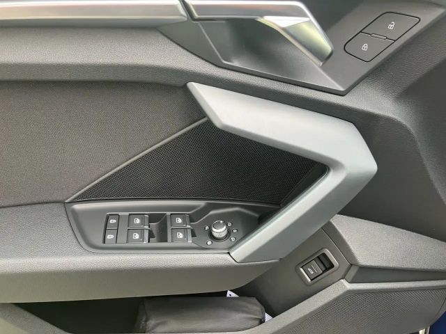 Audi A3 30 TFSI Sedan