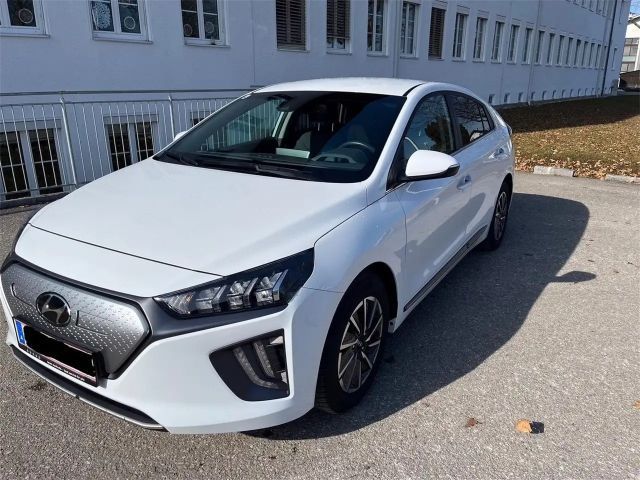 Hyundai Ioniq Electric