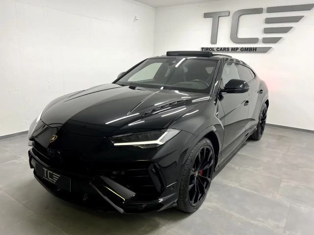 Lamborghini Urus S
