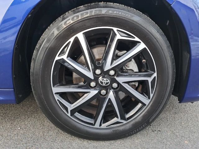 Toyota Yaris Hatchback Team D