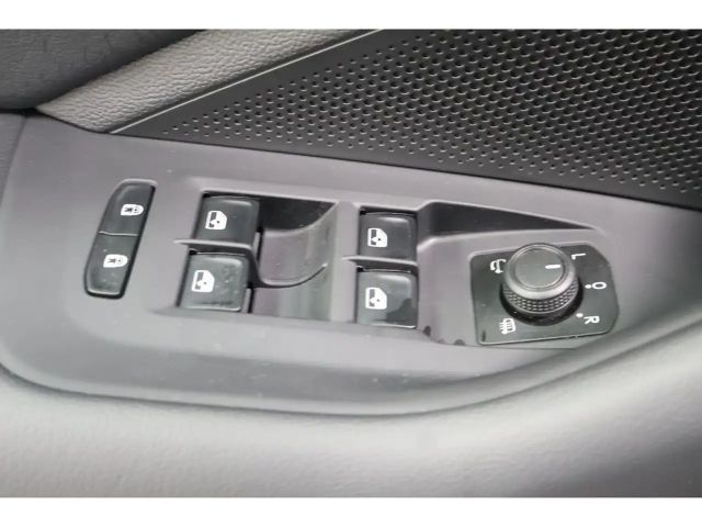 Volkswagen Passat 2.0 TDI Business DSG Variant