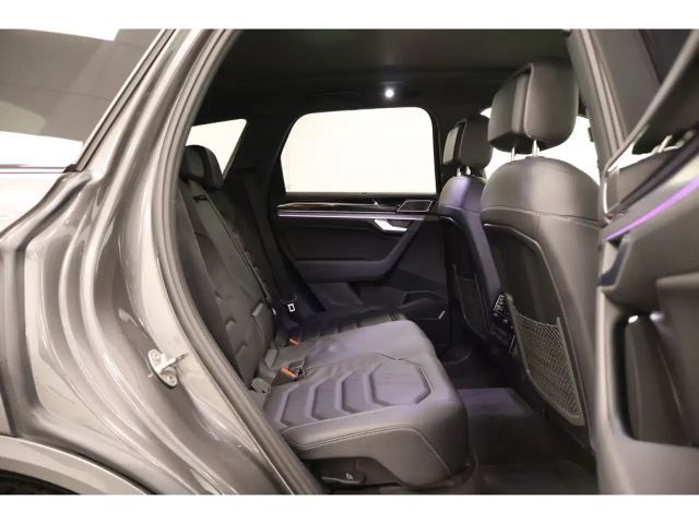 Volkswagen Touareg 3.0 V6 TDI R-Line