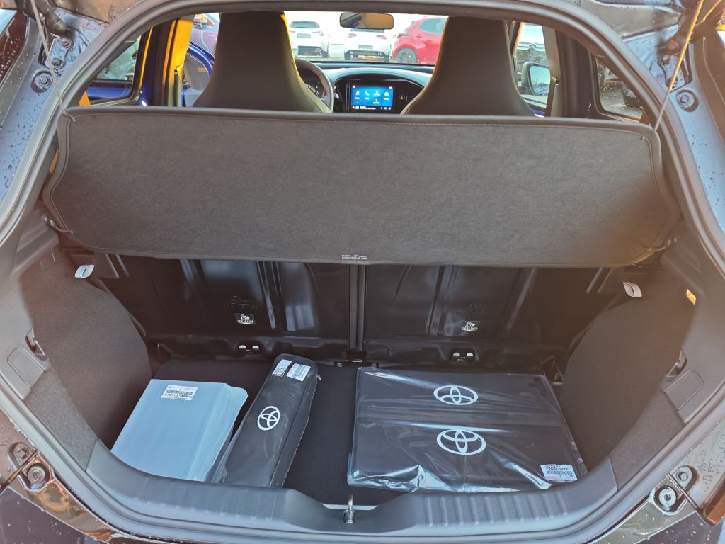 Toyota Aygo X 5-deurs Basis Team D