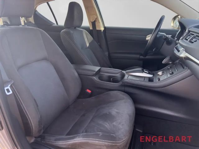 Lexus CT 200h Navi Sitzheizung LED ACC DAB Keyless Entry Spurhal