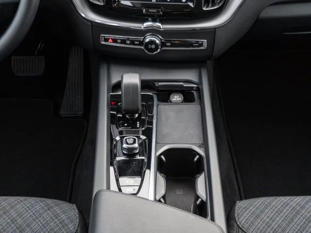 Volvo XC60 Core