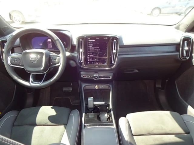 Volvo C40 AWD Recharge