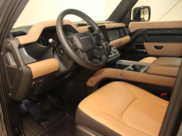 Land Rover Defender 110 Black Pack Dynamic HSE