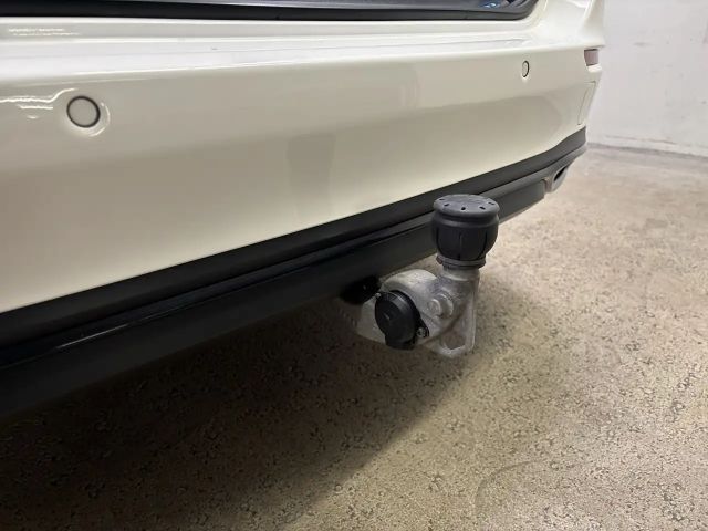 Mercedes-Benz C 300 C 300 e Estate