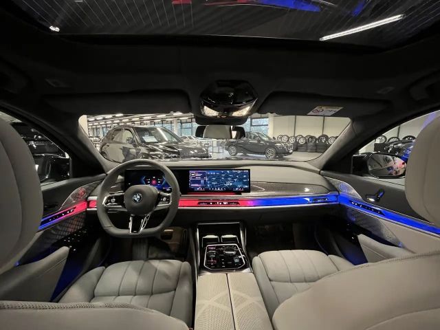 BMW i7 M-Sport M70 Sedan xDrive