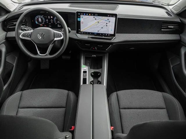 Volkswagen Passat 1.5 eTSI DSG Variant