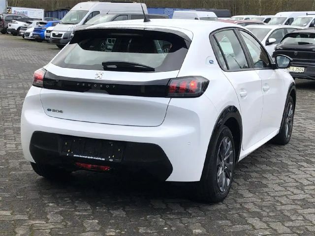Peugeot E-208 Active Pack