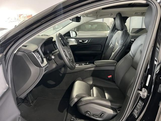 Volvo S60 AWD Dark Recharge Ultimate