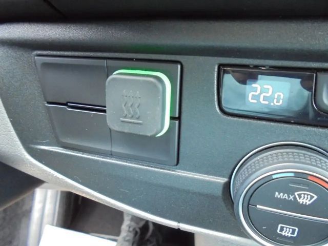 Volkswagen Caravelle DSG Lang T6