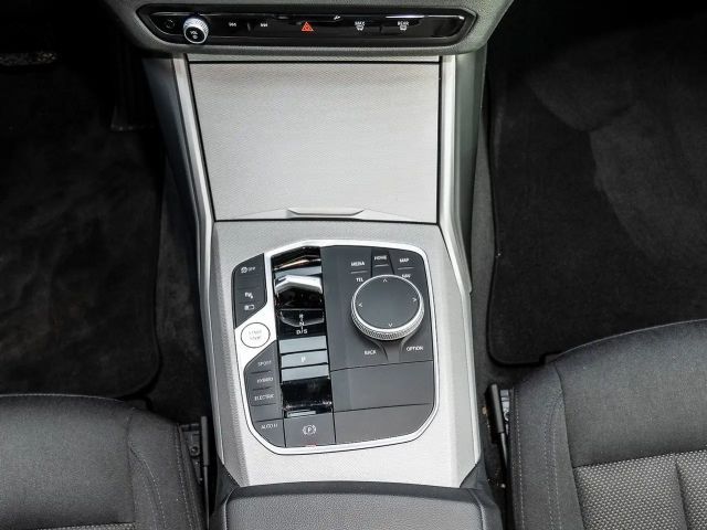 BMW 330 330e Touring