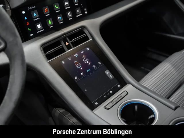 Porsche Taycan 4 Cross Turismo