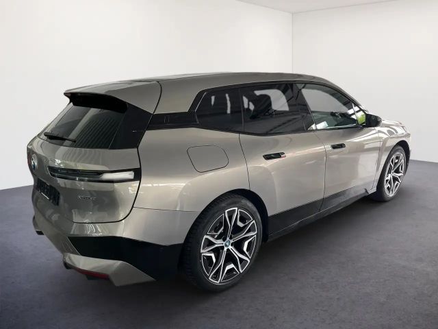 BMW iX xDrive xDrive40