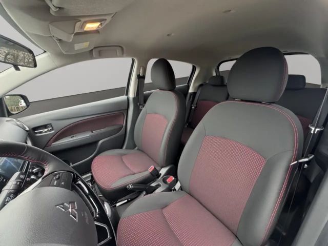 Mitsubishi Space Star Star