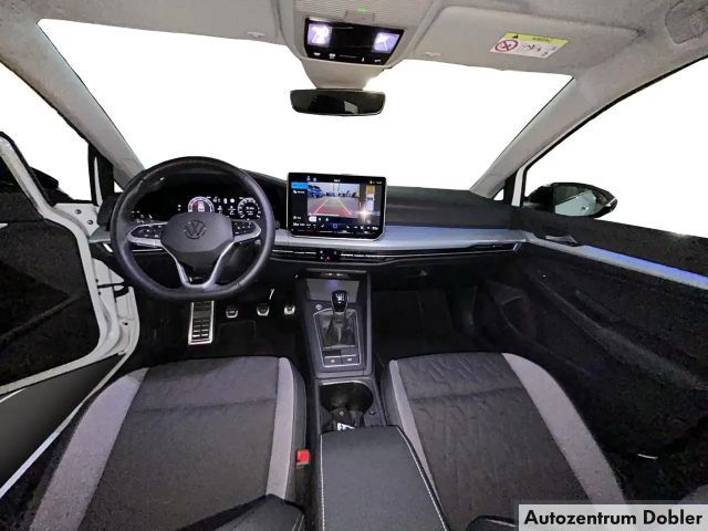 Volkswagen Golf 1.5 TSI Golf VIII IQ.Drive