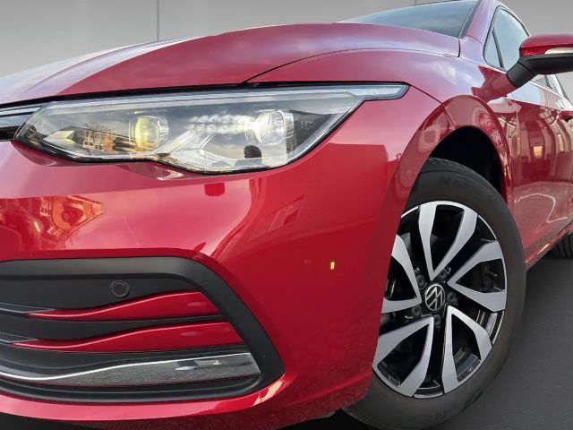 Volkswagen Golf 1.5 TSI Golf VIII IQ.Drive