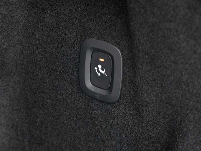 Volvo XC60 AWD Dark Plus