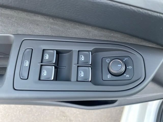 Volkswagen Golf DSG Life Variant