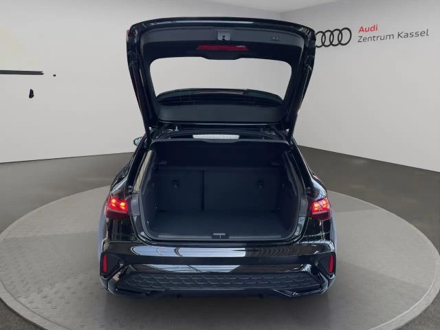 Audi A3 35 TFSI S-Line S-Tronic Sedan